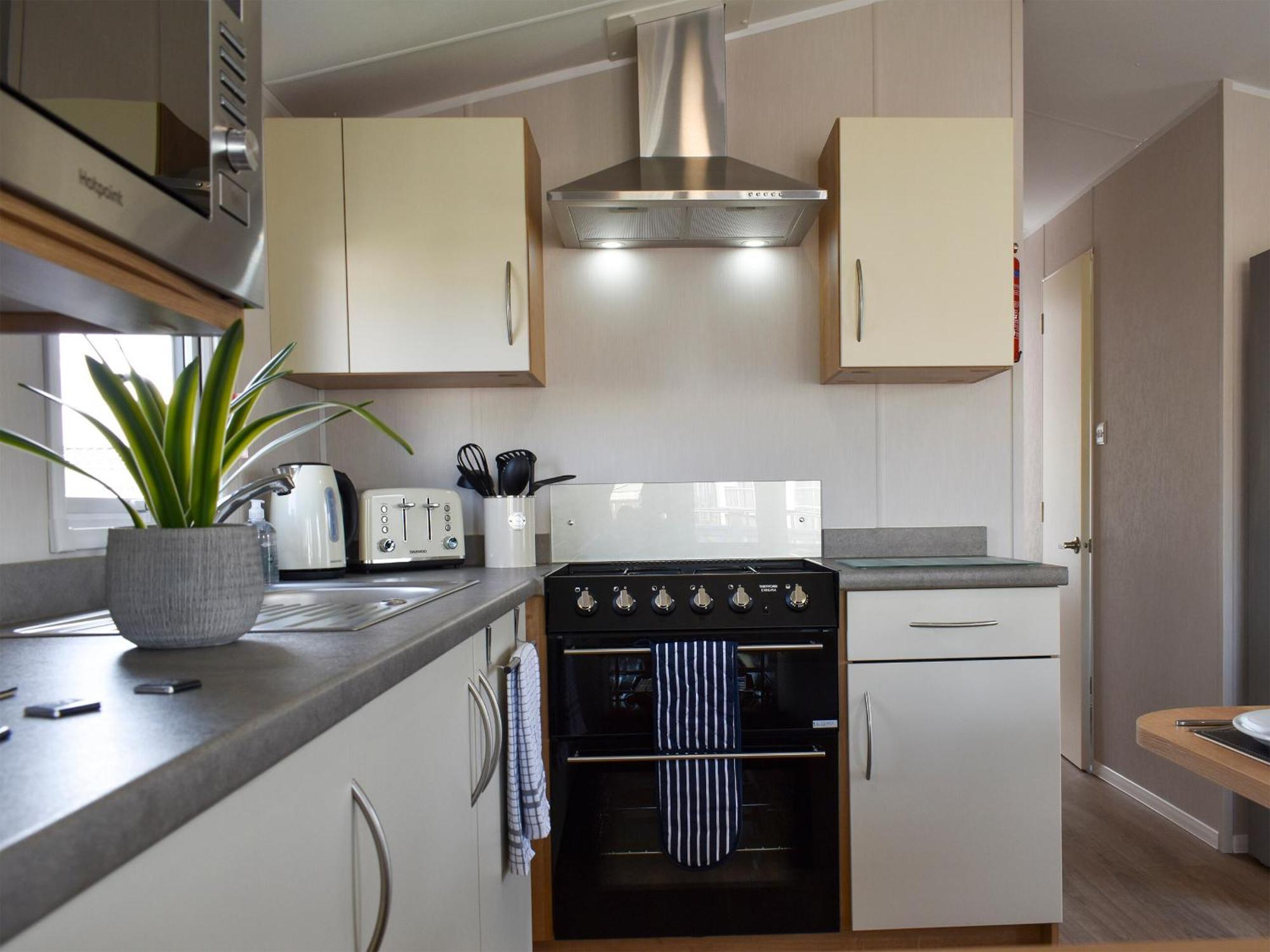 Windemere Lodge Morecambe Ngoại thất bức ảnh